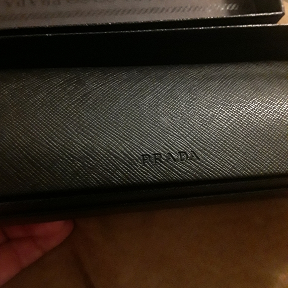 Prada glasses w/ case - Picture 3 of 9